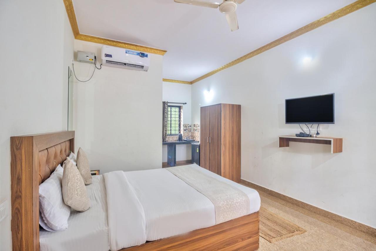 Calangute Bay Hotel Luaran gambar