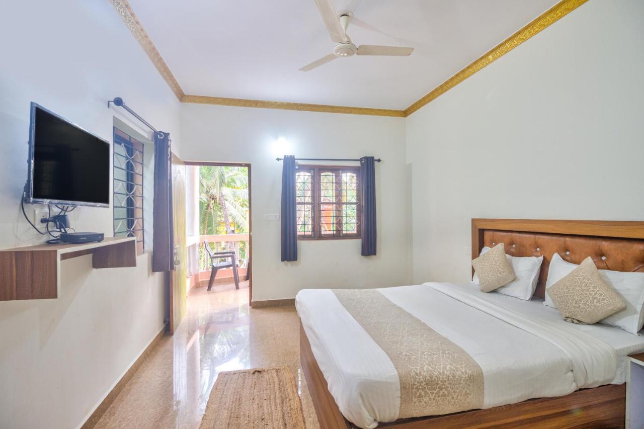 Calangute Bay Hotel Luaran gambar